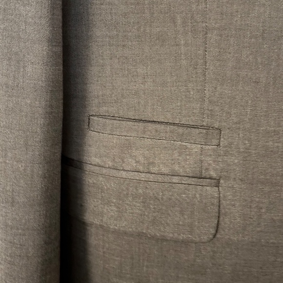 Express Men’s Photographer Slim Suit - Picture 5 of 11